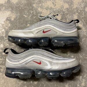 Nike Air Vapormax 97 silver bullet sz 9.5 mens